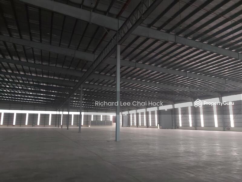 For Rent - 30,000 to 400,000 ft2 Warehouse/factory/ 30,000 至 400,000 平方尺仓库/工厂巴生,莎阿南