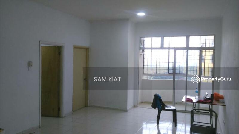 Apartment for Rent at Pangsapuri Lagoon Perdana - SAM KIAT - PropertyGuru.com.my