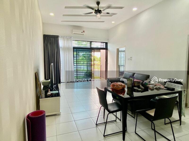 Seri Austin Residence Luxury Apartment, Jalan Seri Austin 1/17, Taman