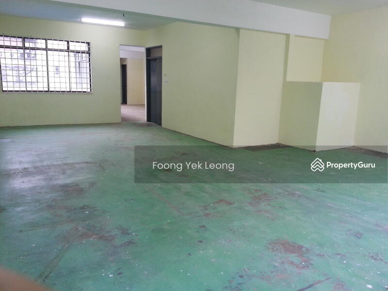 Untuk Disewa - Taman Perling Johor Bahru Shop-Office Second Floor
