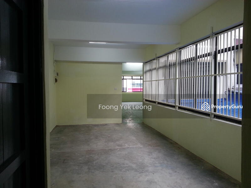 Untuk Disewa - Taman Perling Johor Bahru Shop-Office Second Floor