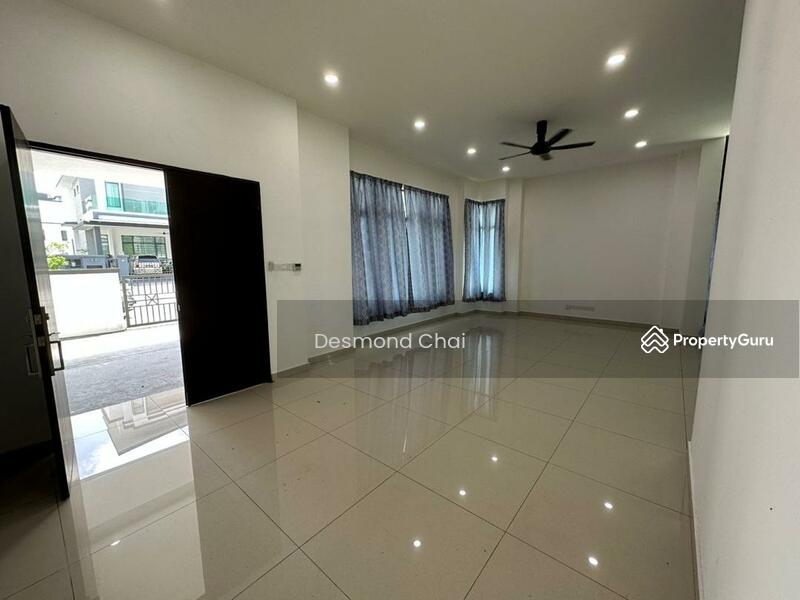 For Rent - Taman Saujana Heights