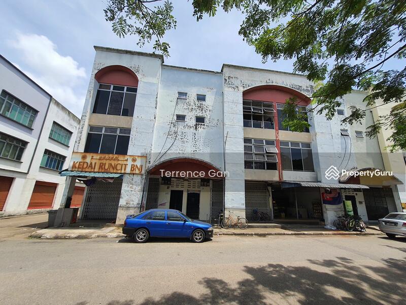 For Sale - SENAI CORNER 3 STOREY SHOP 42 X 80 sq ft RENTAL INCOME RM5000