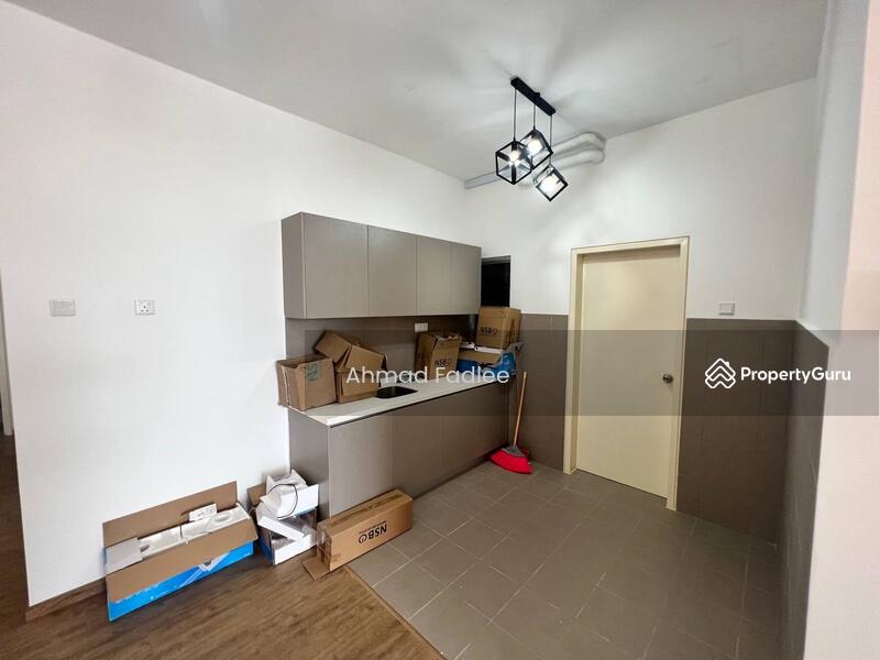 Condominium for Sale at Lakefront Homes - Ahmad Fadlee - PropertyGuru.com.my