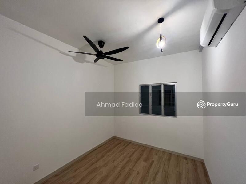 Condominium for Sale at Lakefront Homes - Ahmad Fadlee - PropertyGuru.com.my