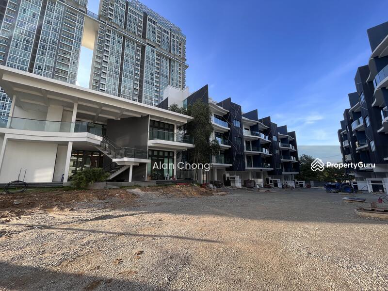 Petrie Villa, Lot 6463 Jalan Tengku Petri, Johor Bahru, Johor, 6