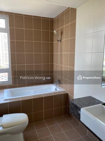 Condominium for Sale at 10 Island Resort - Patricia Wong - Master bathroom - PropertyGuru.com.my
