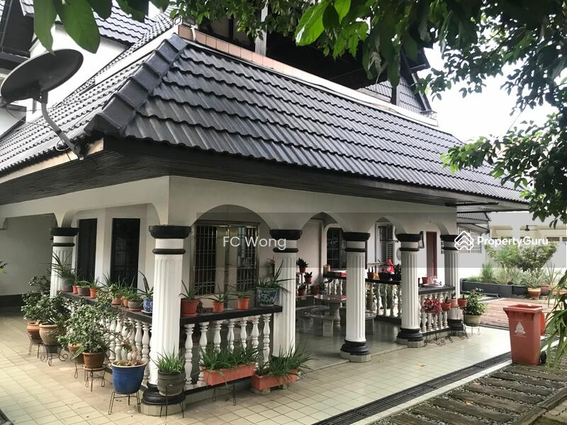 2 Storey Bungalow on 9871 Sq Ft Land In KelanaJaya SS7, Petaling Jaya