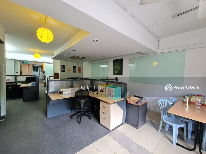Untuk Dijual - Menara Uncang Emas