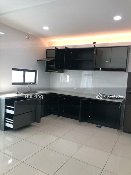 Rumah Teres 3 Tingkat untuk Dijual di Puchong (Selangor) - Hui Ping - PropertyGuru.com.my