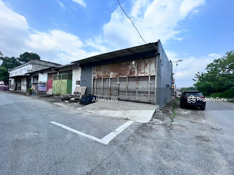 Factory Klang Jaya 1.5 Storey Ground Floor !! 32x81sqft Roofing heat