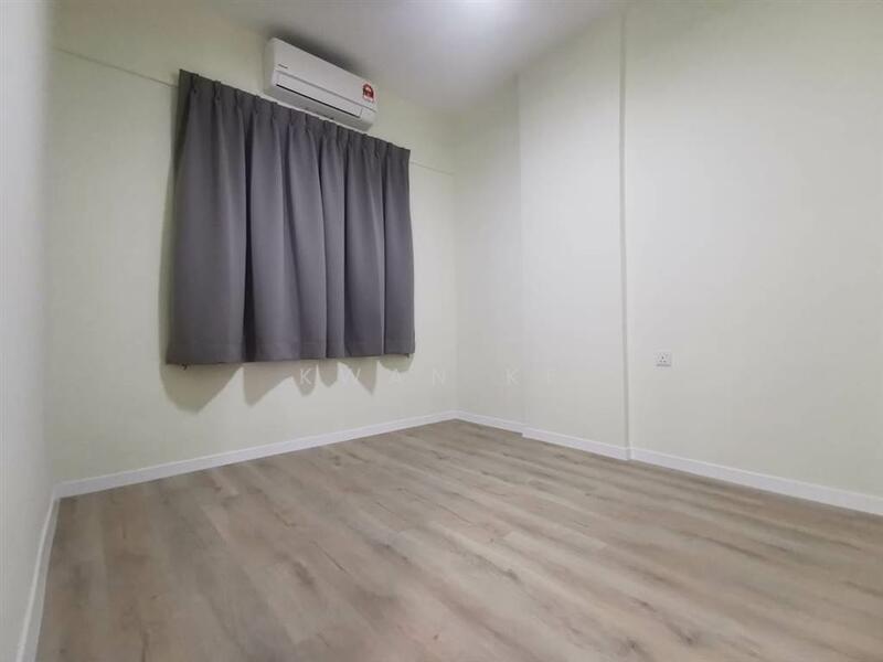 Untuk Disewa - Greenlane Heights Block B