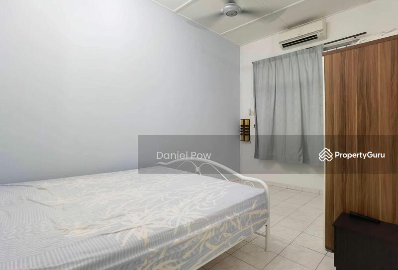 For Sale - Taman Pantai Emas