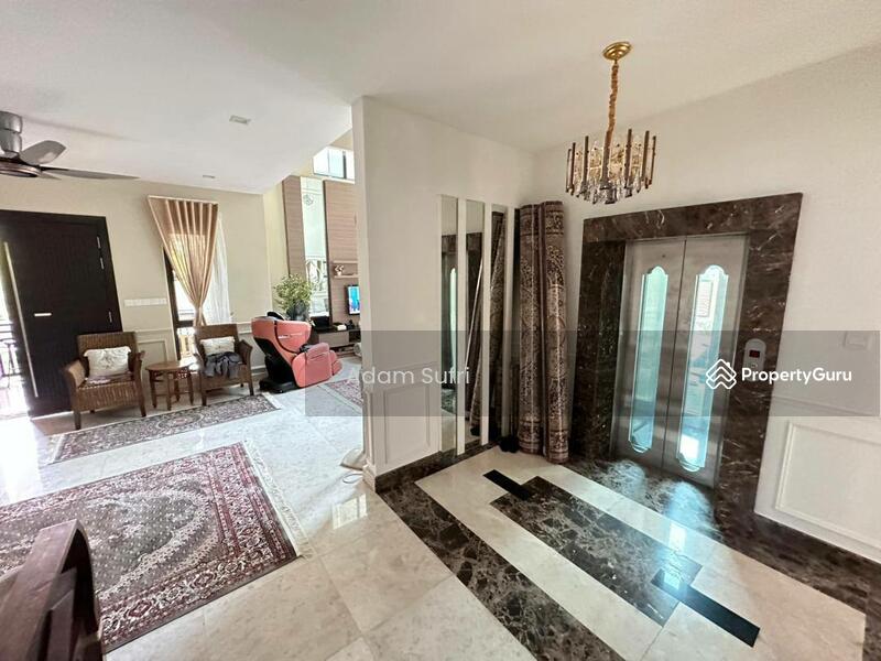 For Sale - (CORNER LOT & PRIVATE LIFT) BUNGALOW RIVERVIEW KEMENSAH TMN MELAWATI