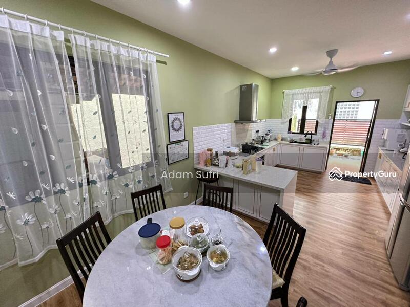 For Sale - (CORNER LOT & PRIVATE LIFT) BUNGALOW RIVERVIEW KEMENSAH TMN MELAWATI