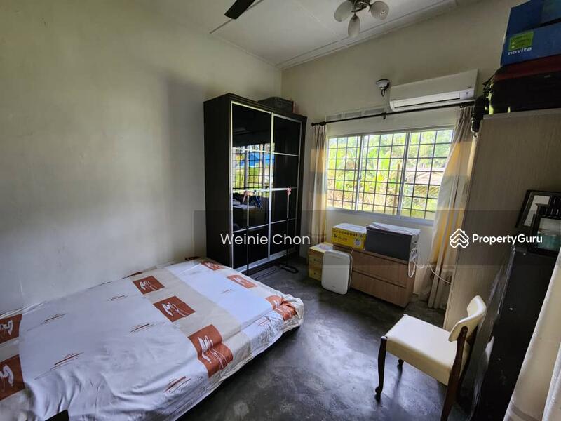 Kulai Taman Kulai Besar, Kulai, Johor, 4 Bedrooms, 2350 sqft, Bungalow