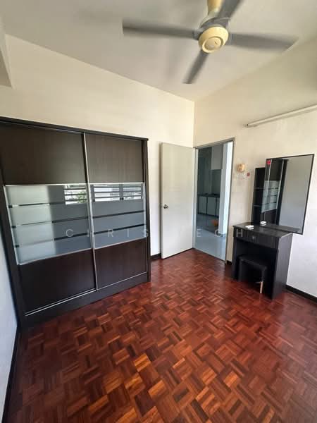 Pangsapuri untuk Disewa di Taman Lone Pine (Medium Low Cost) - Chris Teoh - Bedroom - PropertyGuru.com.my