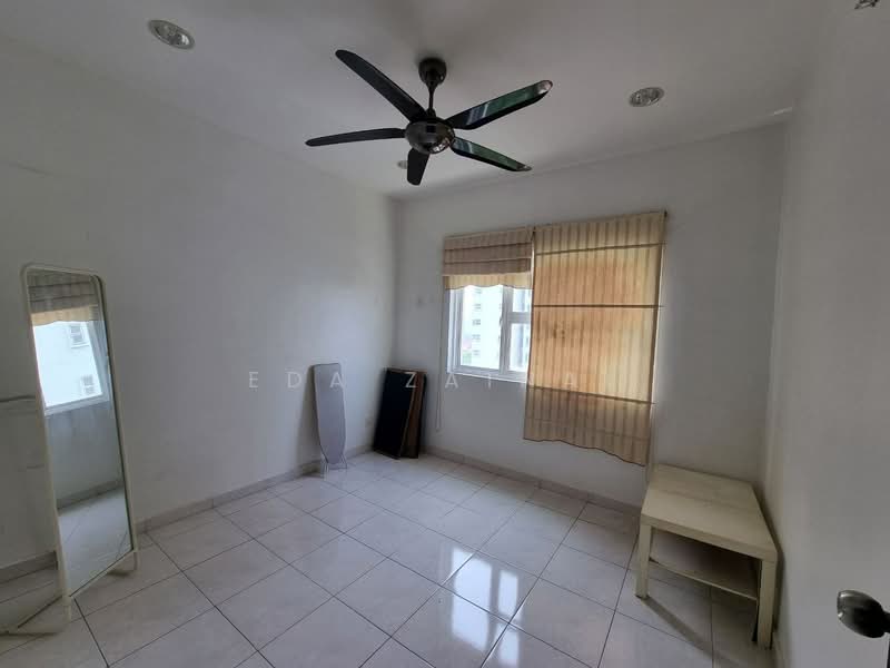Apartment for Sale at Desa Impiana - Eda Zainal - Bedroom - PropertyGuru.com.my