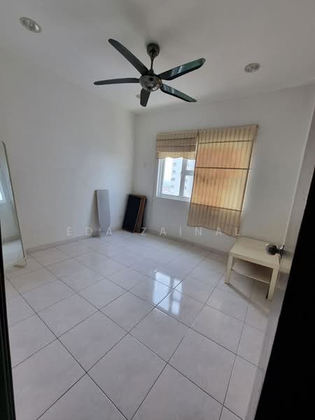 Apartment for Sale at Desa Impiana - Eda Zainal - Bedroom - PropertyGuru.com.my