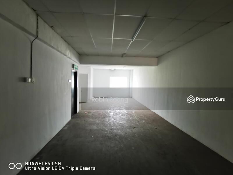 For Sale - 3 Storey Shop Lot at Klebang Utama