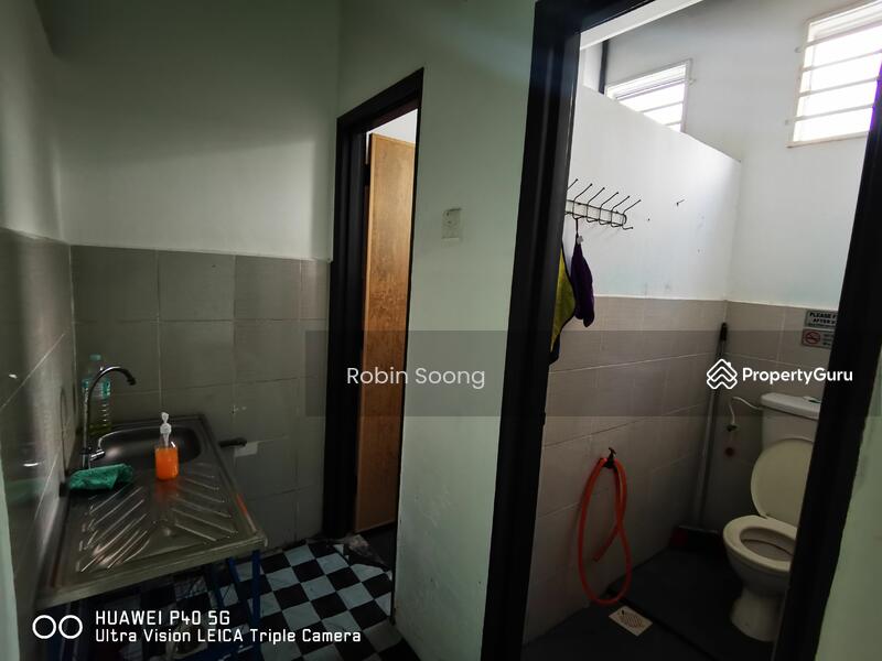 For Sale - 3 Storey Shop Lot at Klebang Utama