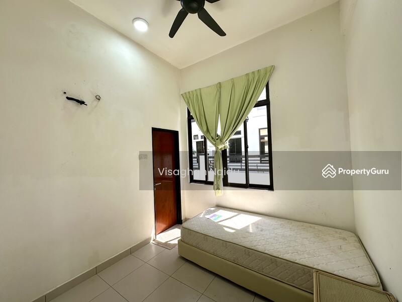 Semi-Detached House for Sale in Bandar Country Homes (Rawang) - Visaghan Naidu - PropertyGuru.com.my