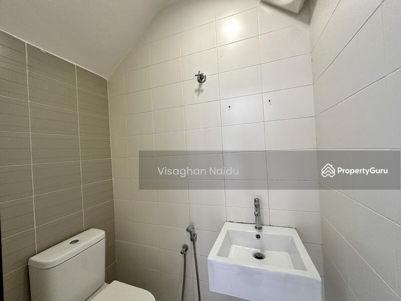 Semi-Detached House for Sale in Bandar Country Homes (Rawang) - Visaghan Naidu - PropertyGuru.com.my