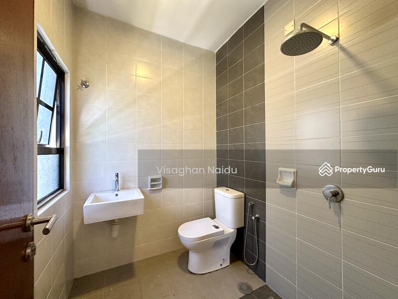 Semi-Detached House for Sale in Bandar Country Homes (Rawang) - Visaghan Naidu - PropertyGuru.com.my