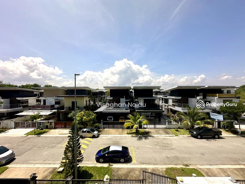 Semi-Detached House for Sale in Bandar Country Homes (Rawang) - Visaghan Naidu - PropertyGuru.com.my