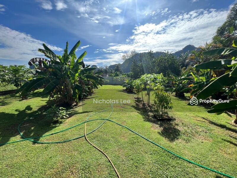 For Sale - Double Storey Bungalow at Off Jalan Sultan Azlan Shah