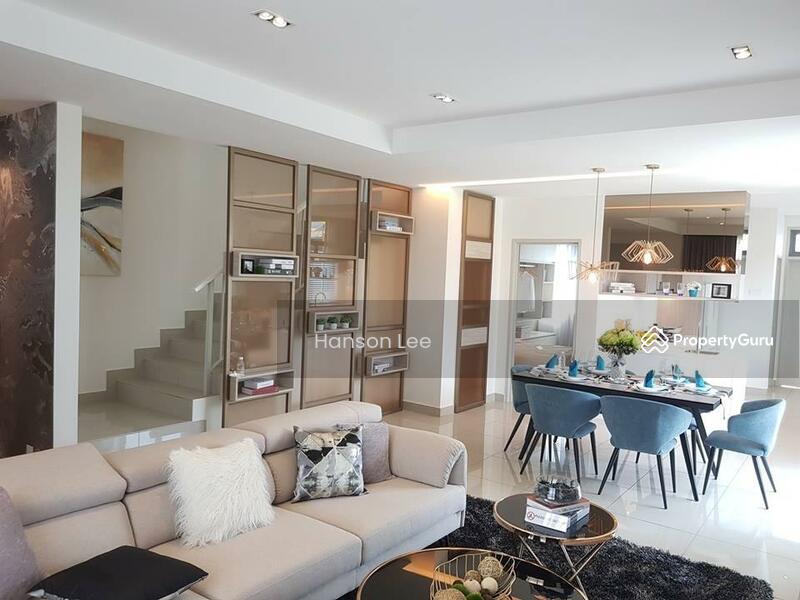Untuk Dijual - 30MINS TO OUG Luxury Double Storey 20x70 Freehold Nearby Schools and Mall