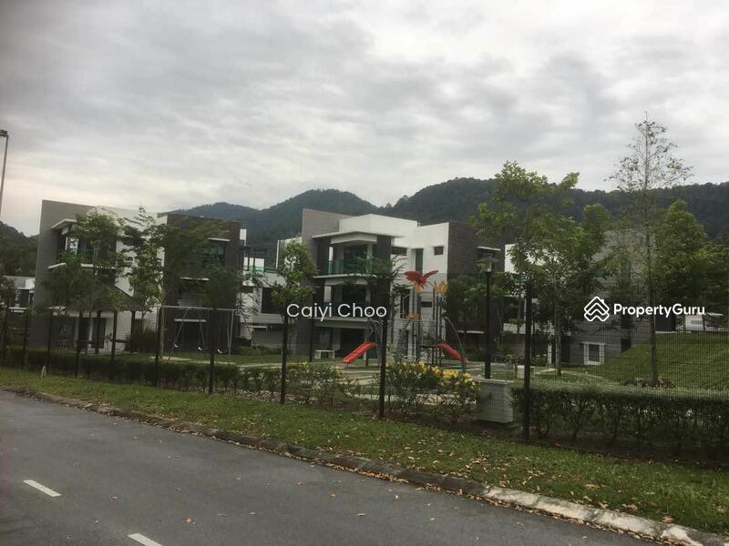 For Sale - Meru valley ecovillage upper unit townhouse at Ipoh