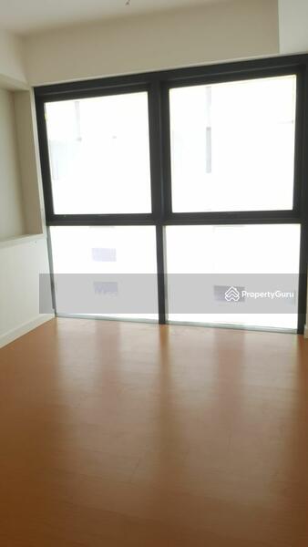 For Sale - The Hub SS2