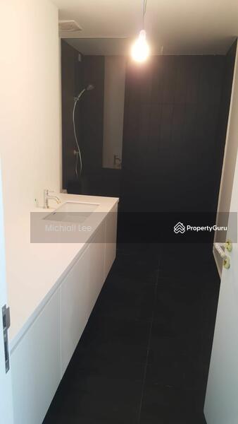 For Sale - The Hub SS2