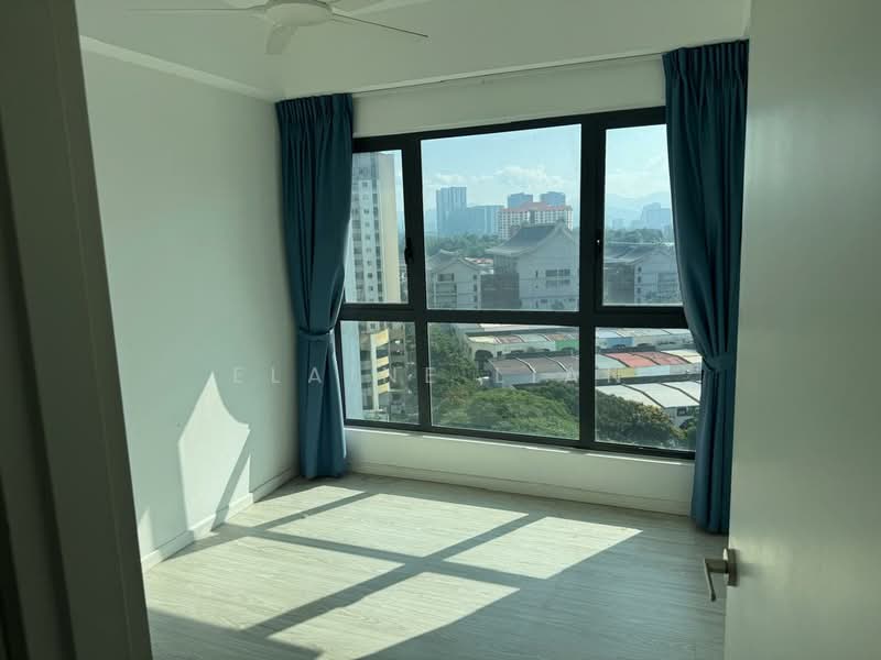 Servis Apartment untuk Dijual di Three33 Residence - Elaine Lian - View - PropertyGuru.com.my