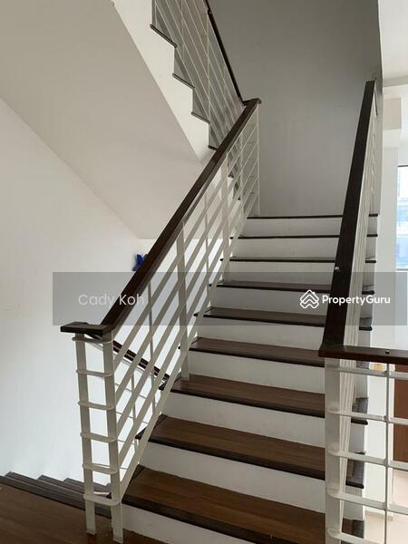 3-storey Terraced House for Sale in Lake Fields (Sungai Besi) - Cady Koh - PropertyGuru.com.my