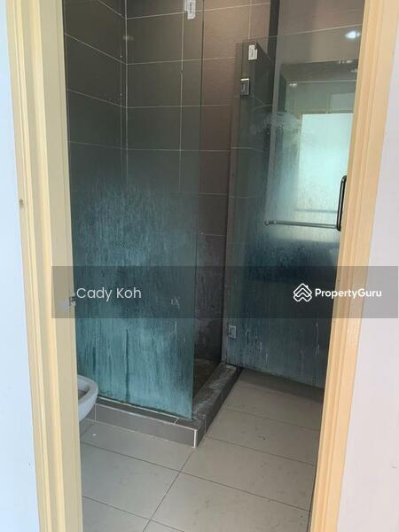 3-storey Terraced House for Sale in Lake Fields (Sungai Besi) - Cady Koh - PropertyGuru.com.my