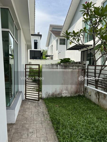 Semi-Detached House for Sale in Kinrara Residence (Puchong) - Vincent Theo - PropertyGuru.com.my