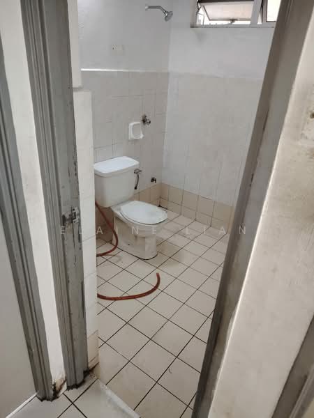 Pangsapuri untuk Disewa di Suria Kipark Damansara - Elaine Lian - Bathroom - PropertyGuru.com.my