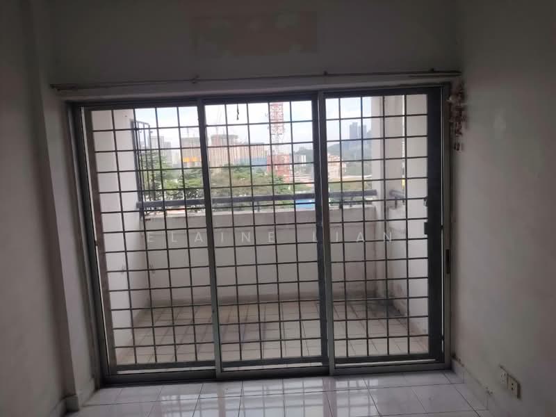 Pangsapuri untuk Disewa di Suria Kipark Damansara - Elaine Lian - Balcony - PropertyGuru.com.my