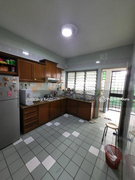 For Sale - Bandar Sri Damansara 2.5 Storey terrace