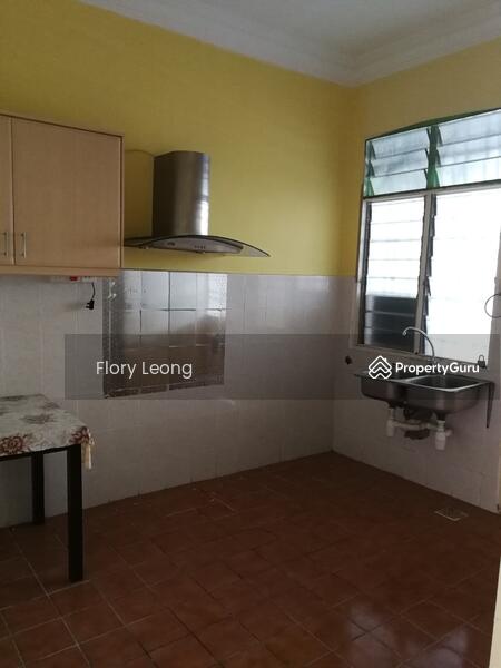 Rumah Teres 2-Tingkat untuk Dijual di Taman Lestari Putra (Seri Kembangan) - Flory Leong - PropertyGuru.com.my