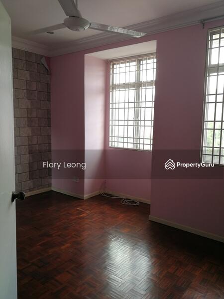 Rumah Teres 2-Tingkat untuk Dijual di Taman Lestari Putra (Seri Kembangan) - Flory Leong - PropertyGuru.com.my