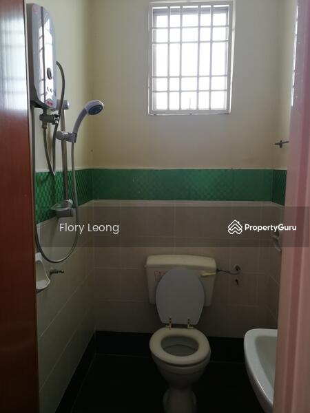 Rumah Teres 2-Tingkat untuk Dijual di Taman Lestari Putra (Seri Kembangan) - Flory Leong - PropertyGuru.com.my