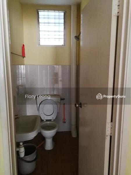 Rumah Teres 2-Tingkat untuk Dijual di Taman Lestari Putra (Seri Kembangan) - Flory Leong - PropertyGuru.com.my