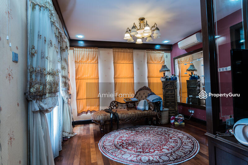Bungalow for Sale in Seksyen U1 (Glenmarie) - Amie Famie - PropertyGuru.com.my
