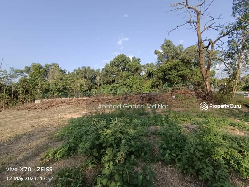 For Sale - Lot Banglo 10817 sqft 80x 135 Tepi Jalan Melati 8,Taman Melati Kajang