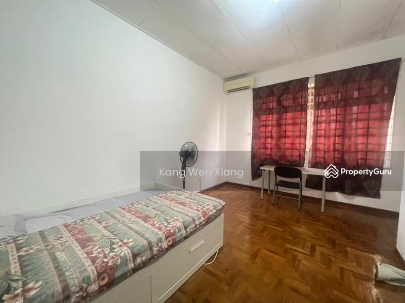 Taman Daya, Jalan Rumbia, Taman Daya, Johor Bahru, Johor, 4 Bedrooms