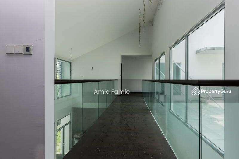 Rumah Banglo untuk Dijual di Saujana (Selangor) - Amie Famie - PropertyGuru.com.my