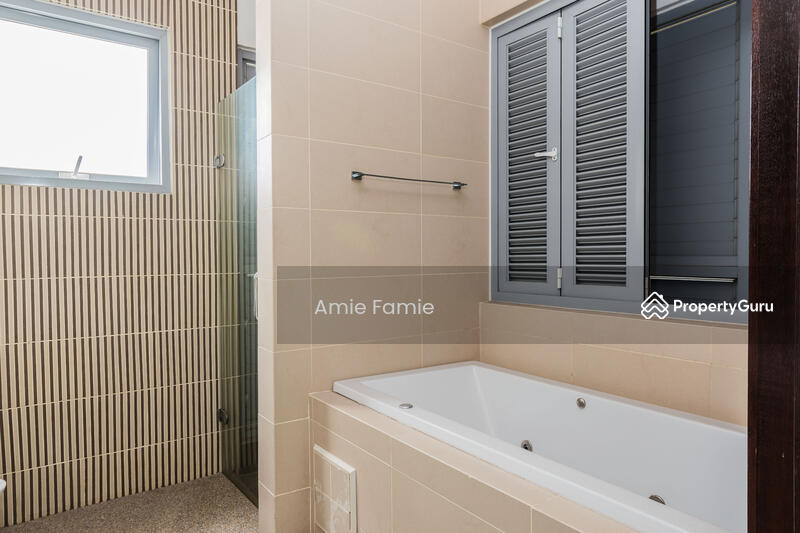 Rumah Banglo untuk Dijual di Saujana (Selangor) - Amie Famie - PropertyGuru.com.my